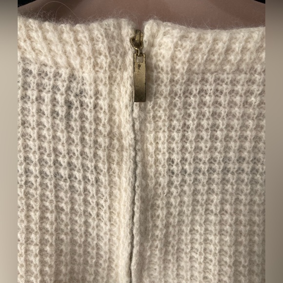 ZARA Angora Sweater - Picture 4 of 4